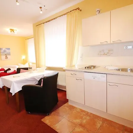 아파트 Haus Oevern Diek 1 A 부숨